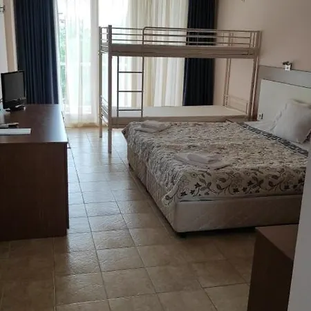 Hotel Семеен Хотел Делфин Бийч Rawda
