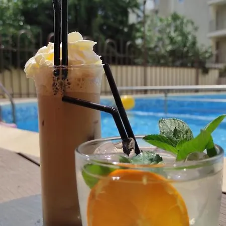 Семеен Хотел Делфин Бийч Hotel