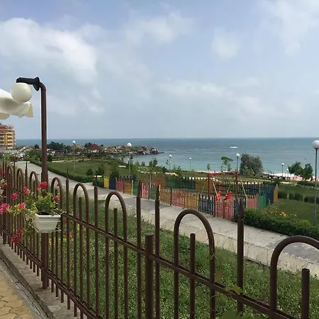 Hotel Семеен Хотел Делфин Бийч